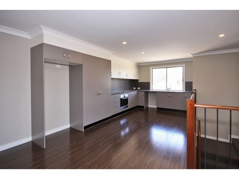 1/13 Andromeda Parade, Robina QLD 4226