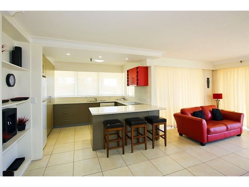 6/67 Broadbeach Boulevard, Broadbeach QLD 4218