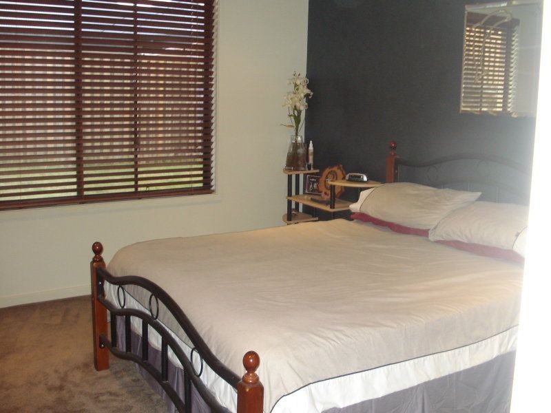 38 Southern Skies Avenue, Reedy Creek QLD 4227