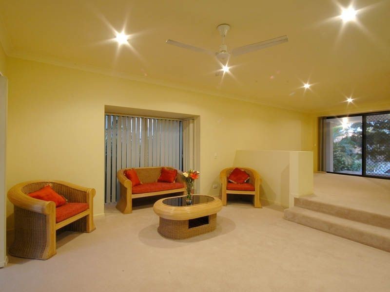 15 Gregory Drive, Carrara QLD 4211