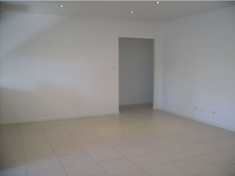 9 Coogeen Street,, Sorrento QLD 4217