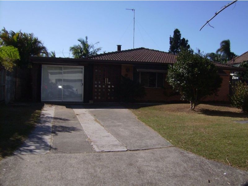 9 Coogeen Street,, Sorrento QLD 4217
