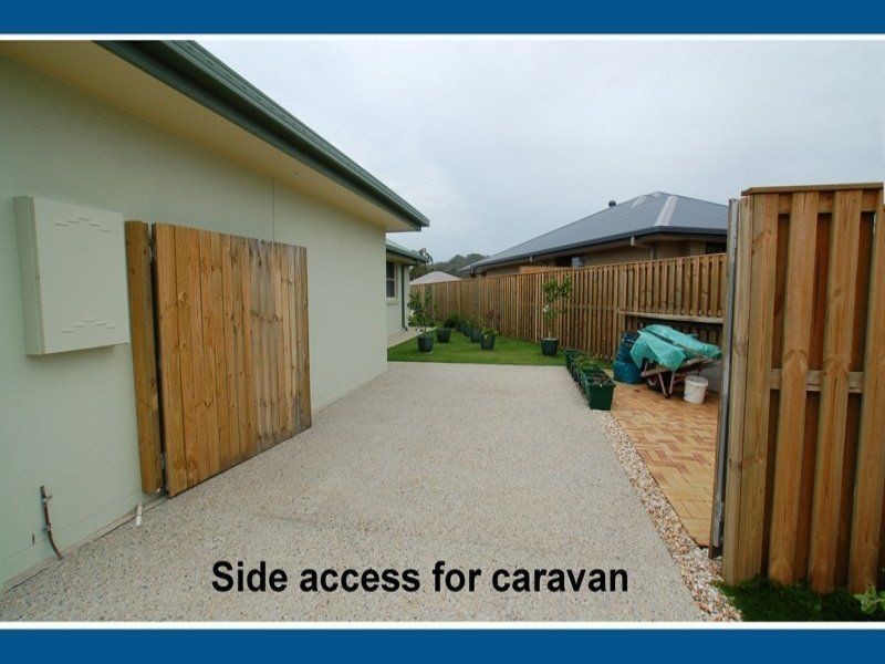 13 York Creek Cr, Reedy Creek QLD 4227