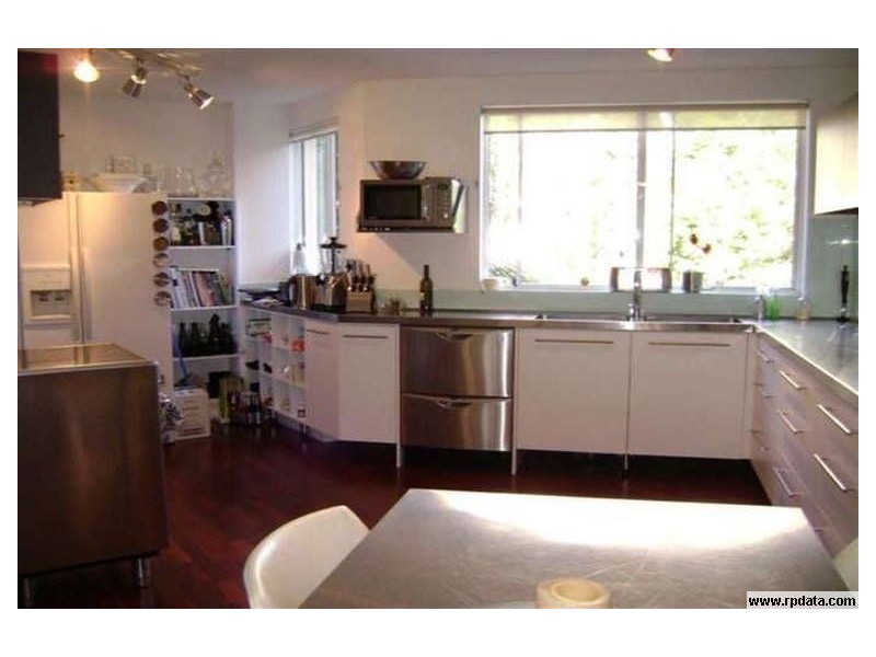 11/33 Beach Parade, Surfers Paradise QLD 4217