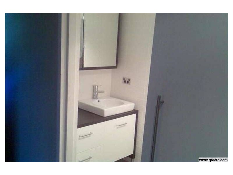 11/33 Beach Parade, Surfers Paradise QLD 4217