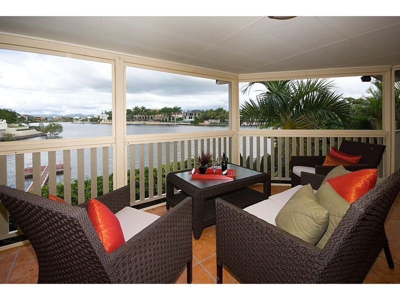 333 Monaco Street, Broadbeach Waters QLD 4218