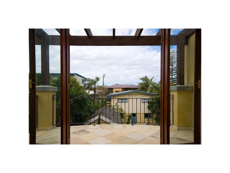 1/47 Seagull Avenue, Mermaid Beach QLD 4218