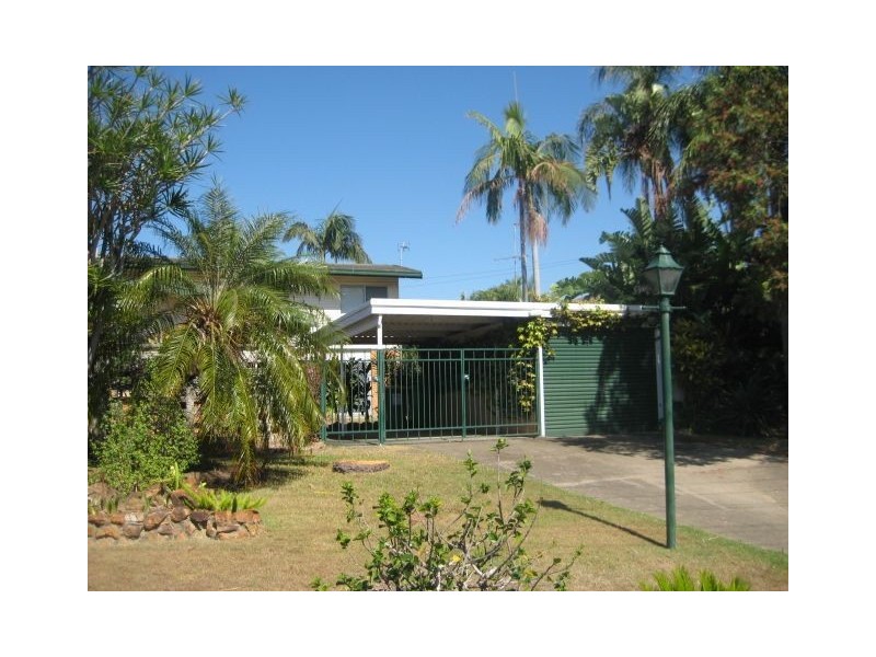 3 Valencia Avenue, Isle Of Capri QLD 4217