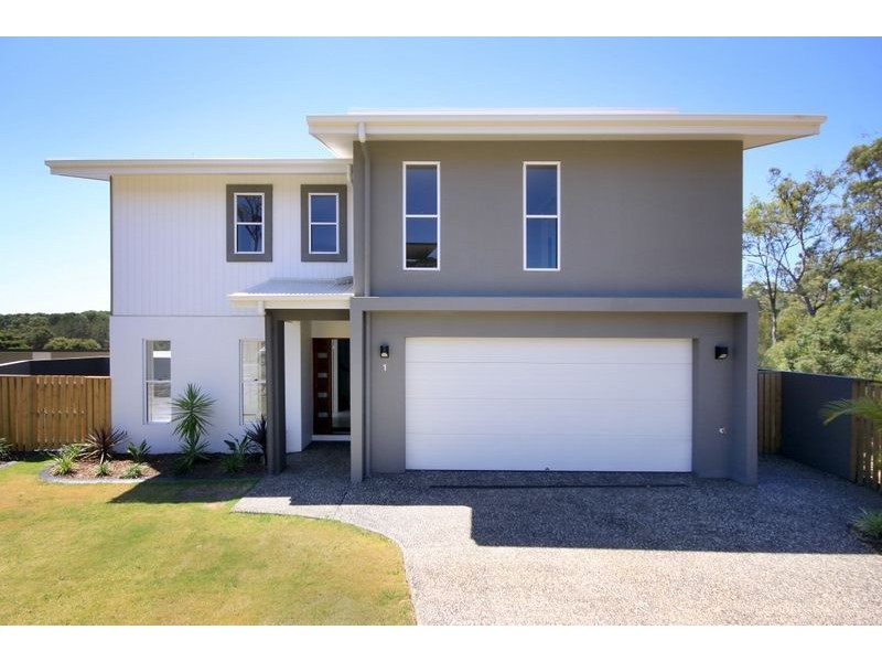 1/11 Andromeda Parade, Robina QLD 4226