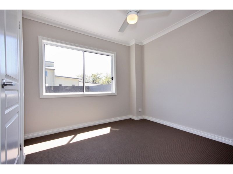 1/11 Andromeda Parade, Robina QLD 4226