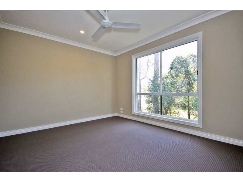 4/11 Andromeda Parade, Robina QLD 4226