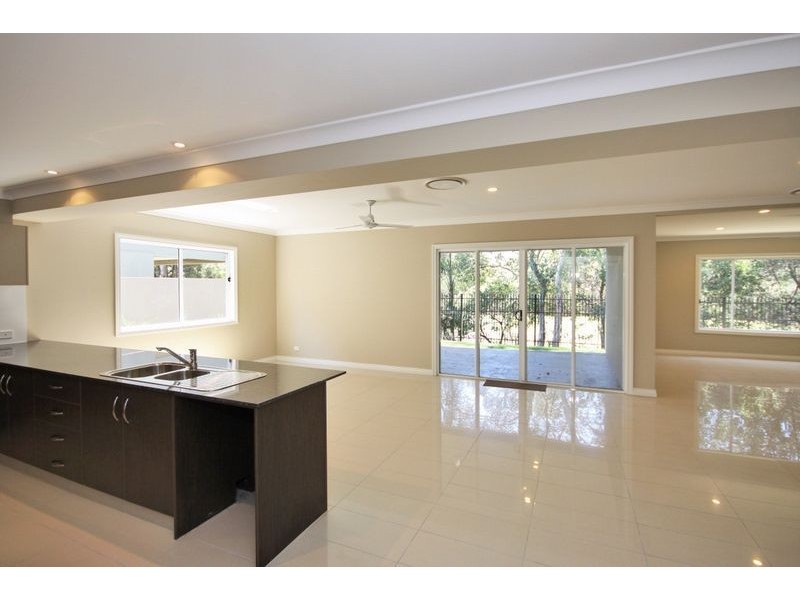 4/11 Andromeda Parade, Robina QLD 4226
