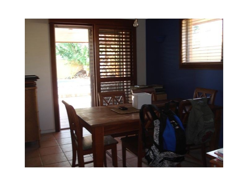 11 Coogeen Street, Sorrento QLD 4217