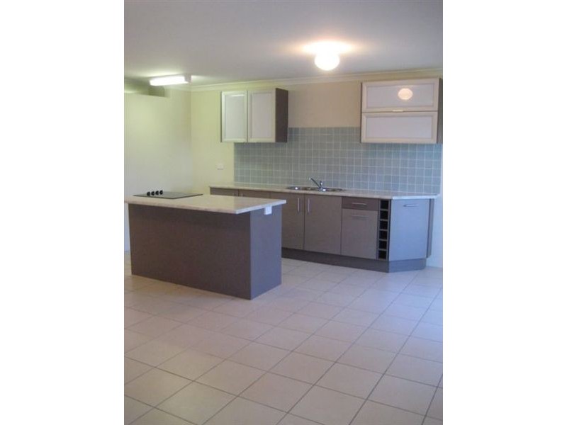 6/10 Duet Drive, Mermaid Waters QLD 4218