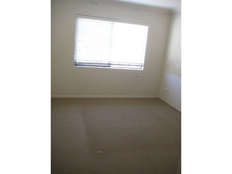 6/10 Duet Drive, Mermaid Waters QLD 4218