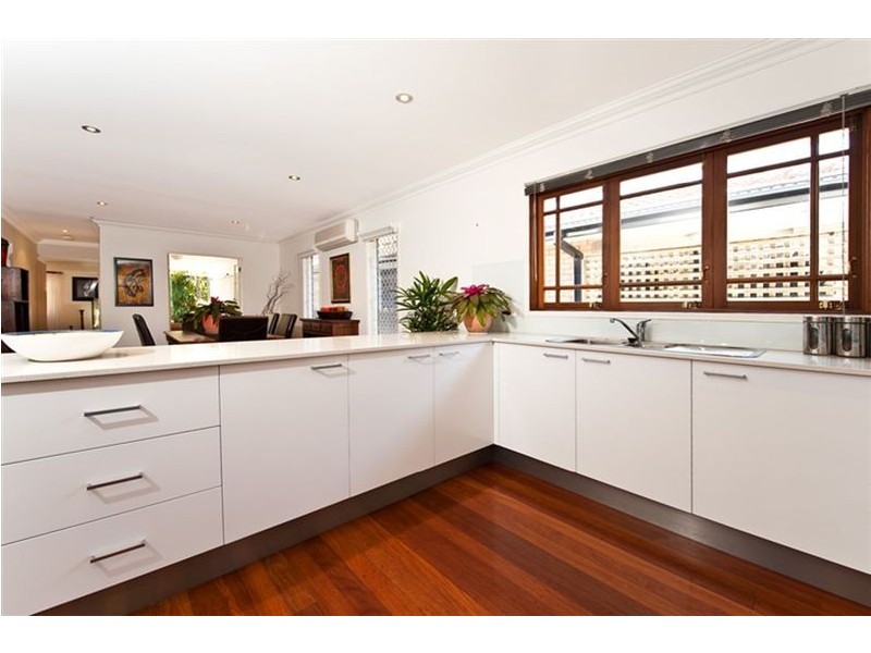 21 Sportsman Avenue, Mermaid Beach QLD 4218