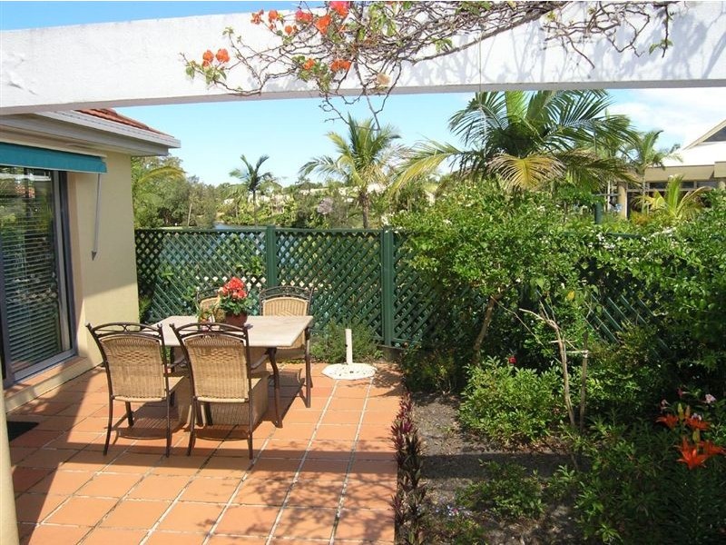 Villa 3/125 Santa Cruz Boulevard, ‘Bradford West’, Clear Island Waters QLD 4226