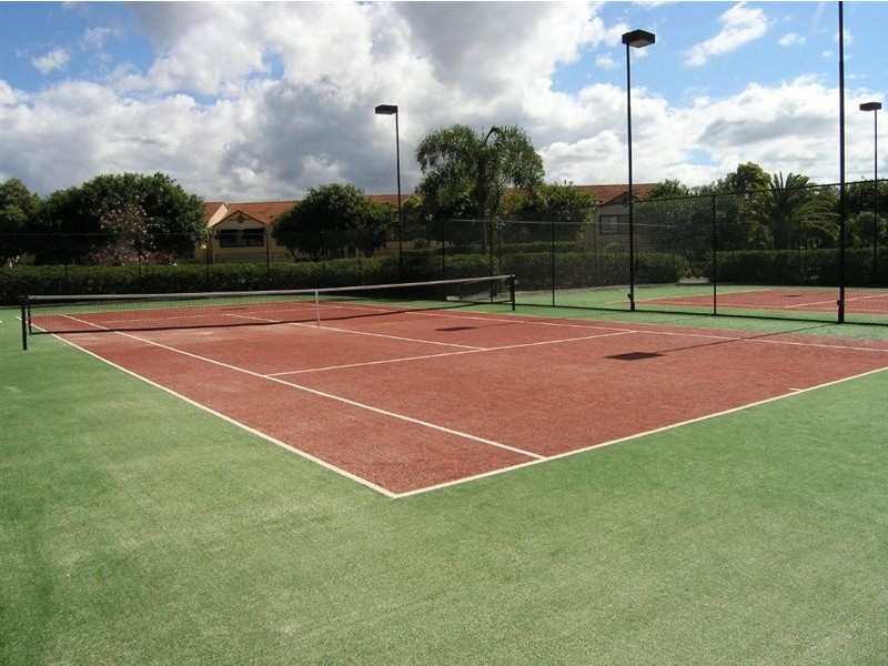 Villa 3/125 Santa Cruz Boulevard, ‘Bradford West’, Clear Island Waters QLD 4226