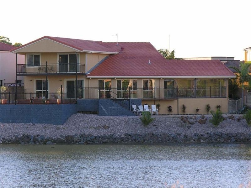 12 Malvern Place, Robina QLD 4226