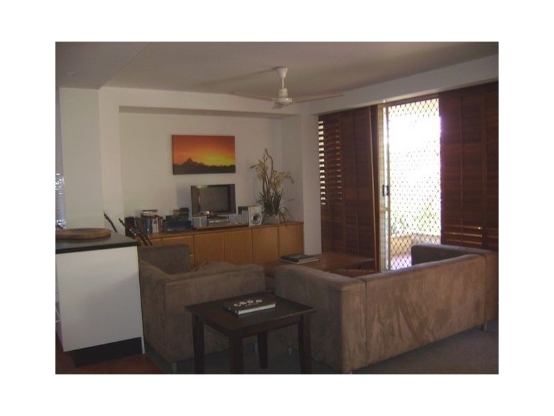 4/10 Dudley Street, Mermaid Beach QLD 4218