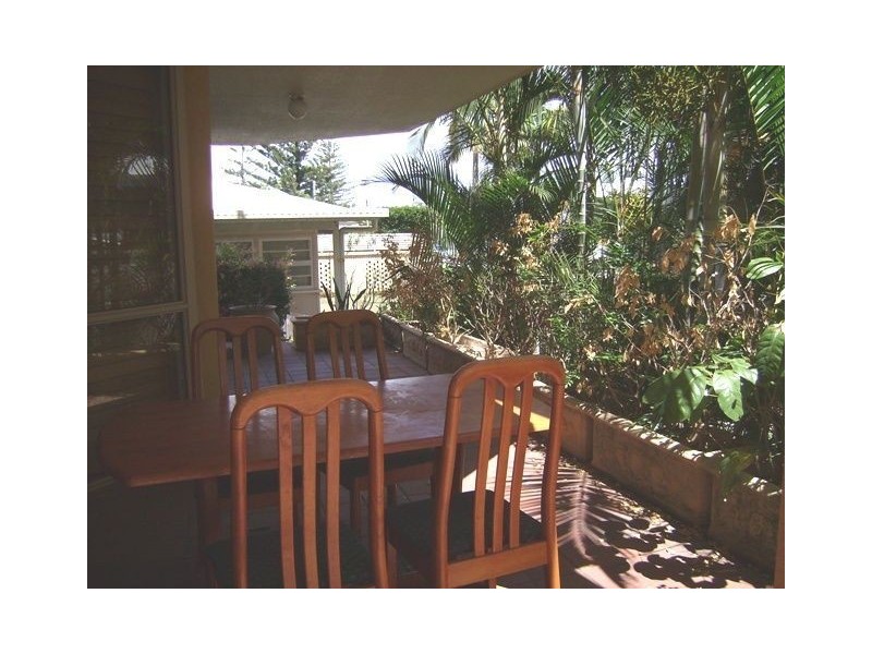 4/10 Dudley Street, Mermaid Beach QLD 4218