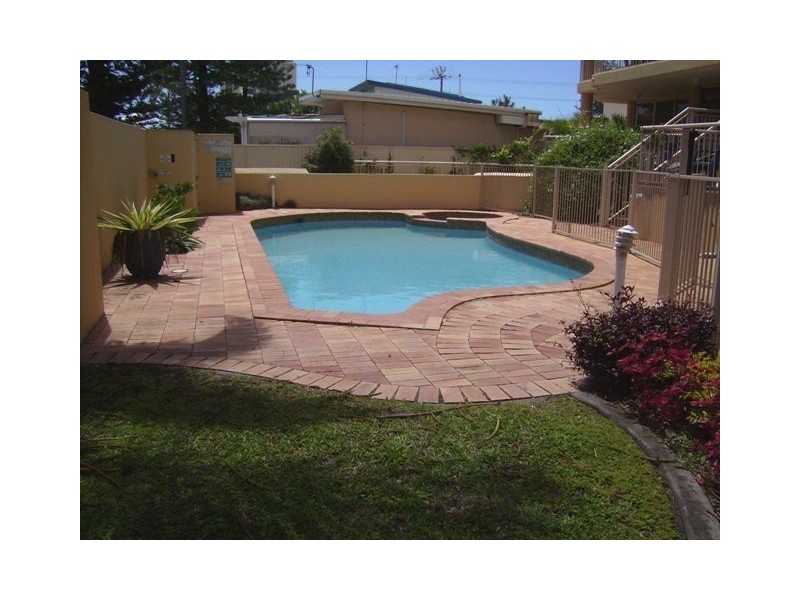 4/10 Dudley Street, Mermaid Beach QLD 4218