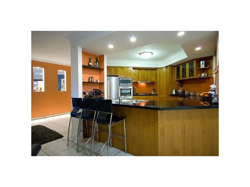 16 Julatten Drive, Robina QLD 4226