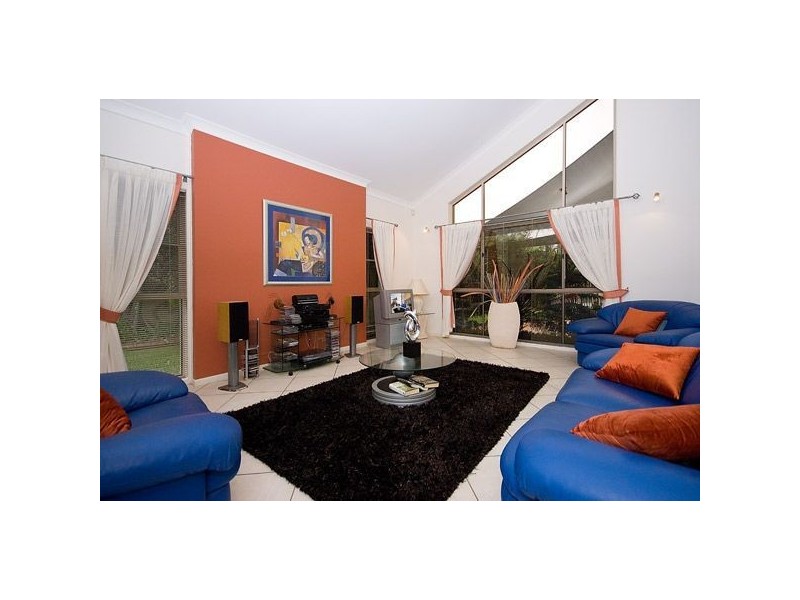 16 Julatten Drive, Robina QLD 4226