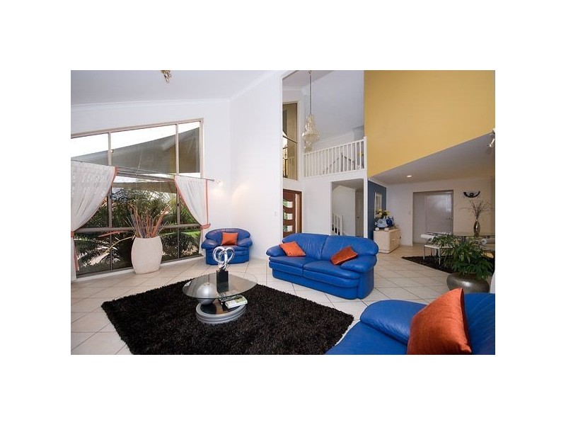 16 Julatten Drive, Robina QLD 4226