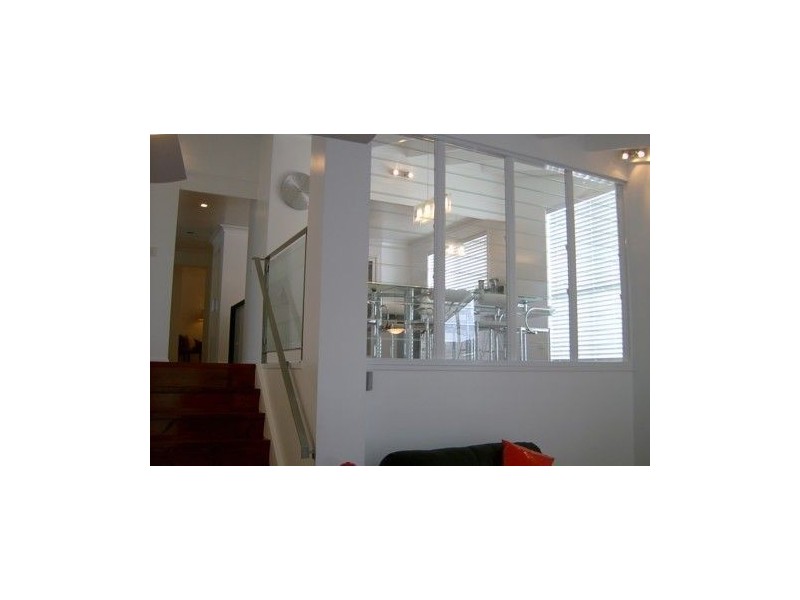 1/2063 Gold Coast Highway, Miami QLD 4220