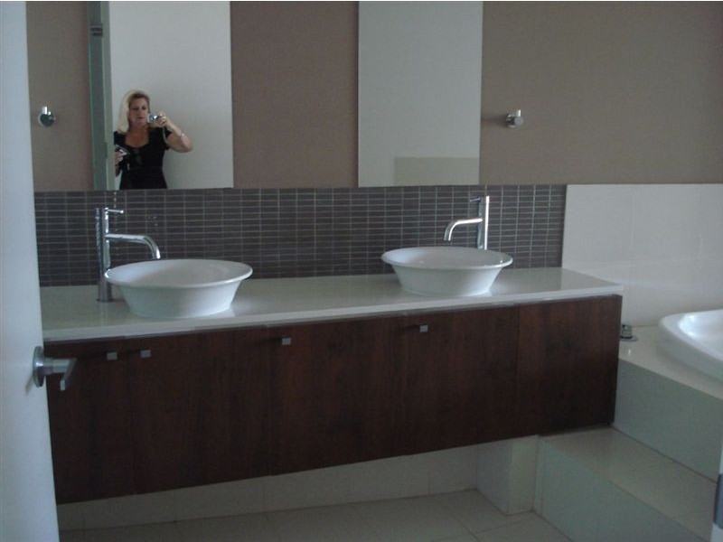 6/11 Cezaire Avenue, Varsity Lakes QLD 4227