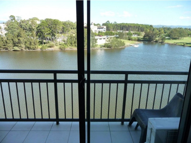 61/25 Lake Orr Drive, Varsity Lakes QLD 4227