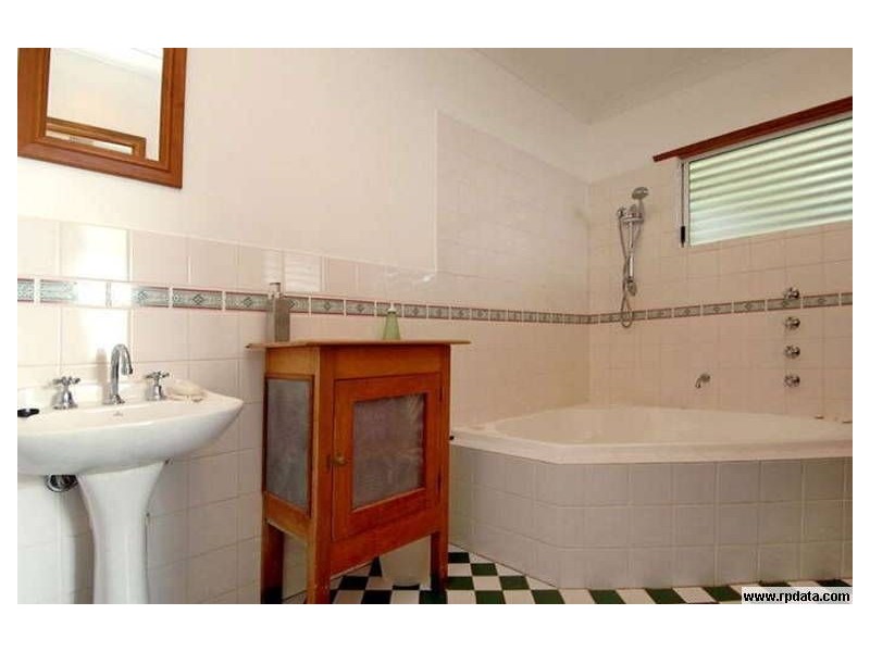 23 Sportsman Ave, Mermaid Beach QLD 4218