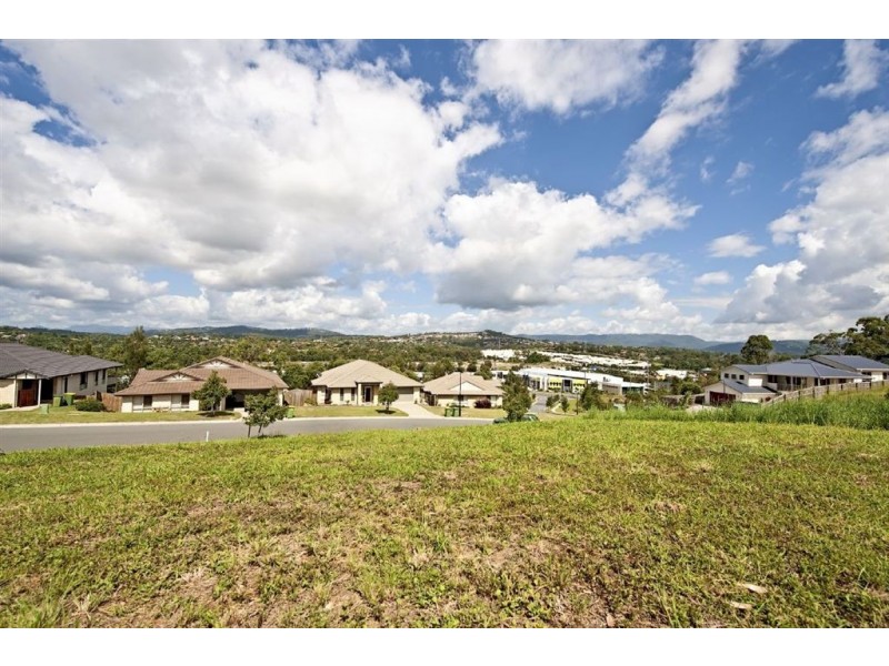 4 Tralee Court, Carrara QLD 4211