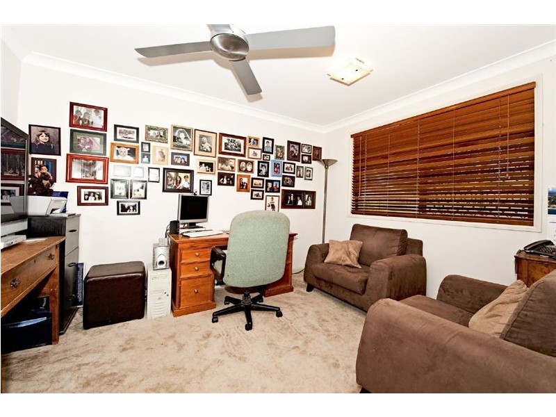 68 Oceanic Drive, Mermaid Waters QLD 4218