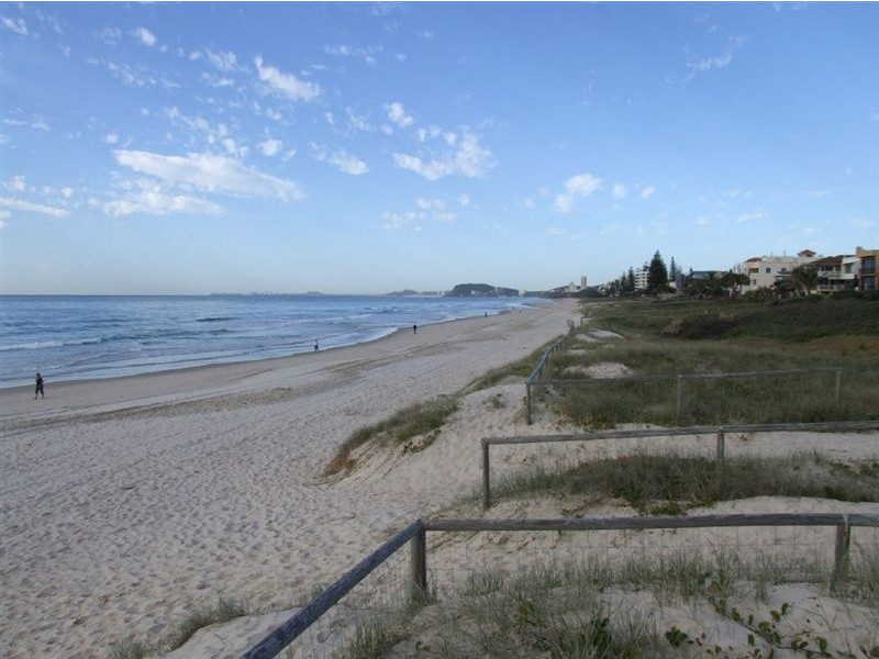 1 Hilda Street, Mermaid Beach QLD 4218