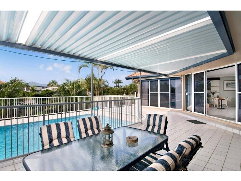 7 Montego Court, Mermaid Waters QLD 4218