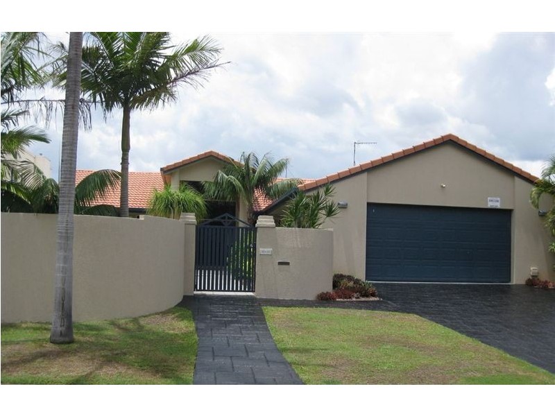 7 Montego Court, Mermaid Waters QLD 4218