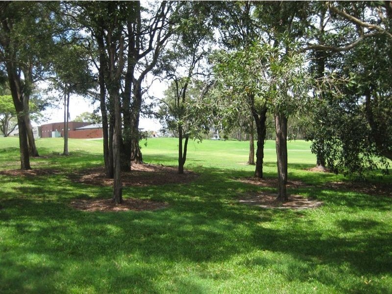 1/10 Cantala Avenue, Miami QLD 4220