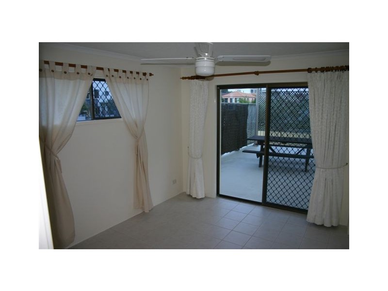 1/26 Albatross Avenue, Mermaid Beach QLD 4218