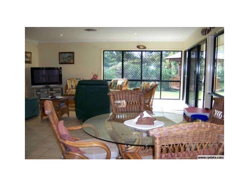 33 Straite Drive, Robina QLD 4226