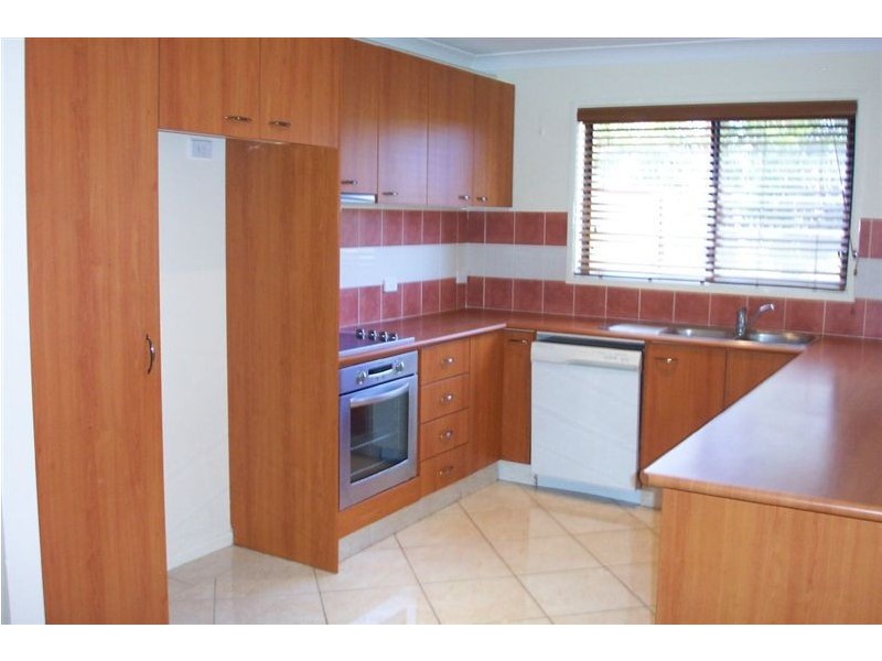 2/6 Soldierbird Place, Carrara QLD 4211