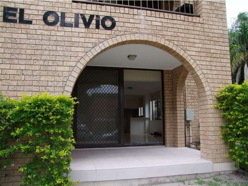 1/22 Genoa Street, Surfers Paradise QLD 4217