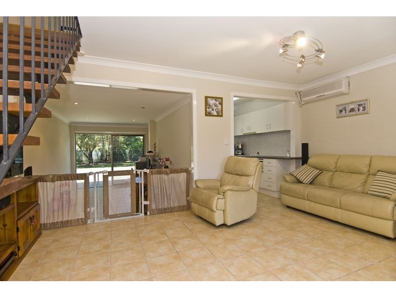 4/6 Duet Drive, Mermaid Waters QLD 4218