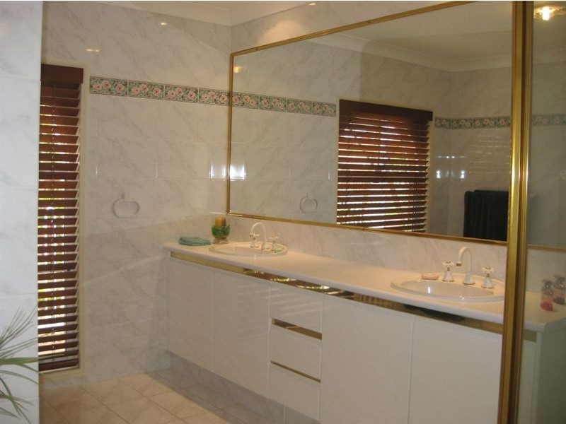 81 Port Jackson Boulevard, Clear Island Waters QLD 4226