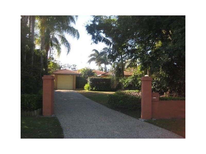 1 Park Avenue, Broadbeach Waters QLD 4218