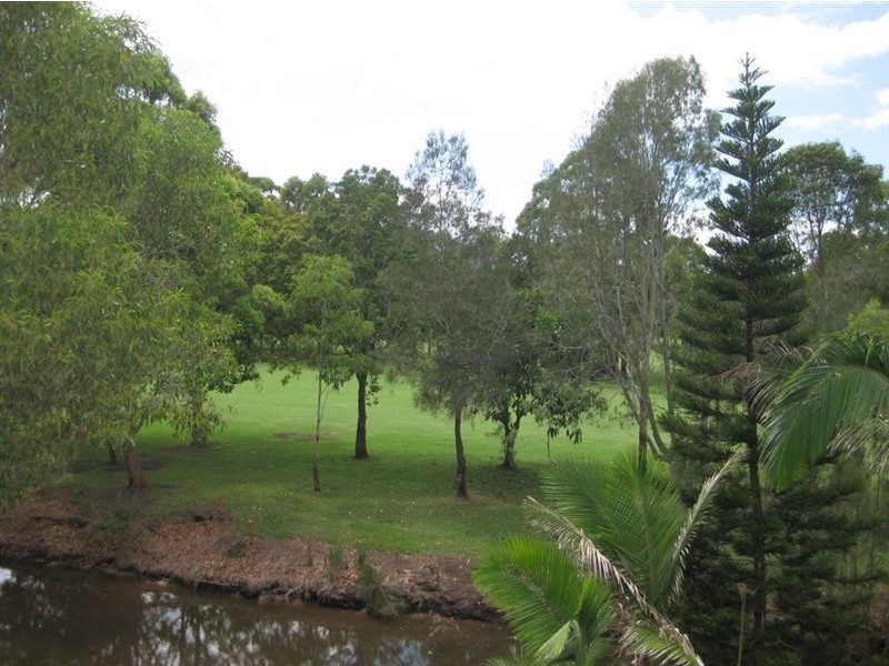 8/125 Santa Cruz Boulevard, Clear Island Waters QLD 4226