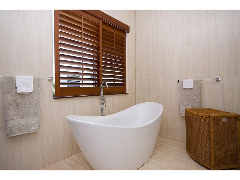 25 Alfred Street, Mermaid Beach QLD 4218