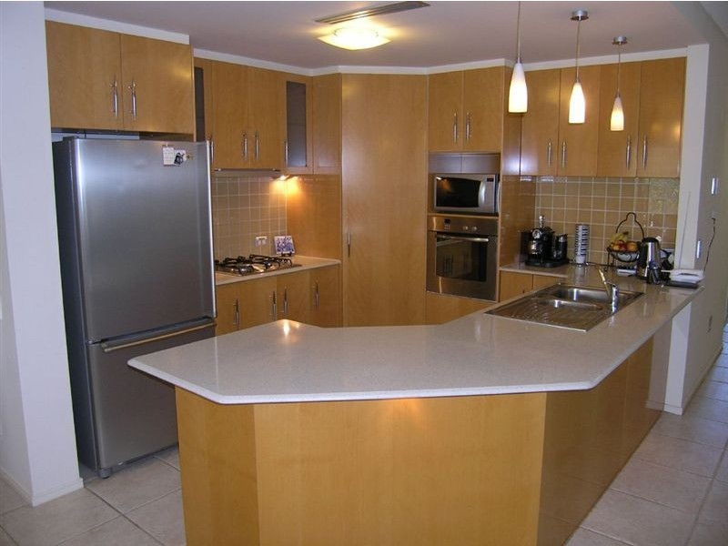 2043 The Vistas Drive, Carrara QLD 4211