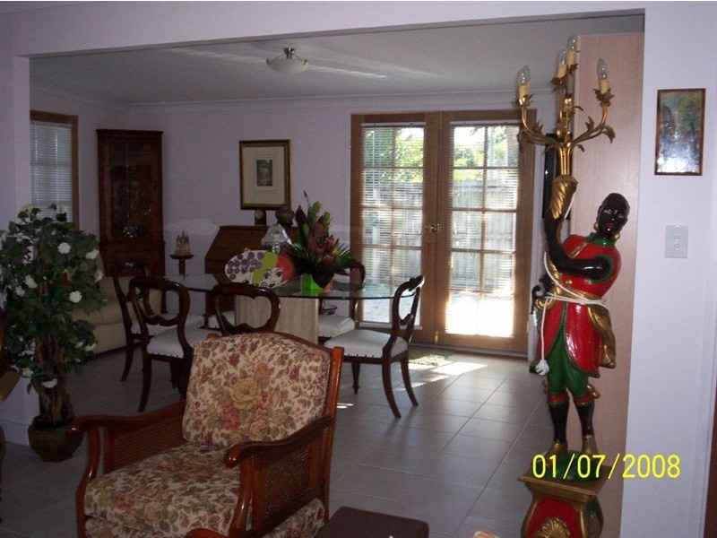 14 Allambi Avenue, Broadbeach Waters QLD 4218